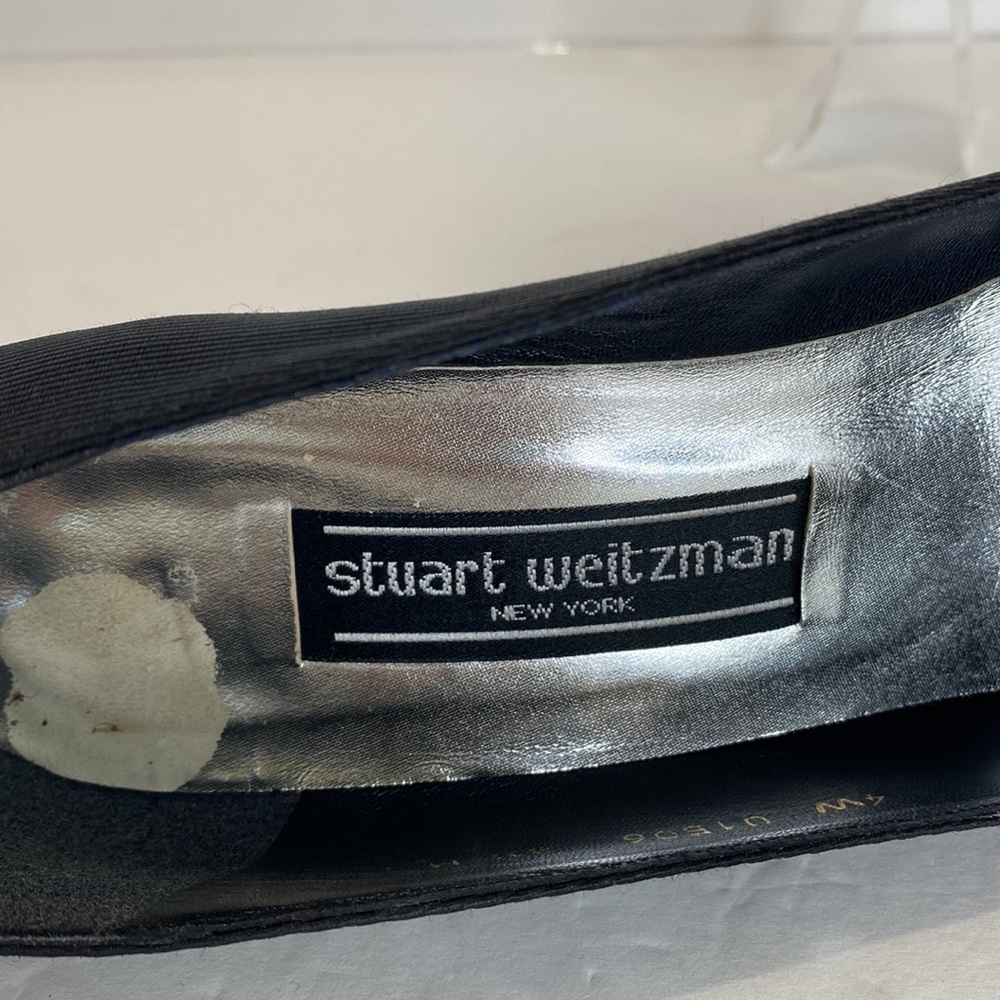 Stuart Weitzman Black Textured Pointed Toe Leathe… - image 3